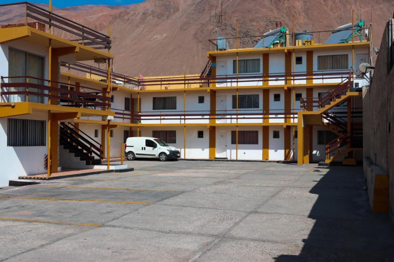 Hotel Galvarino Tocopilla Bagian luar foto