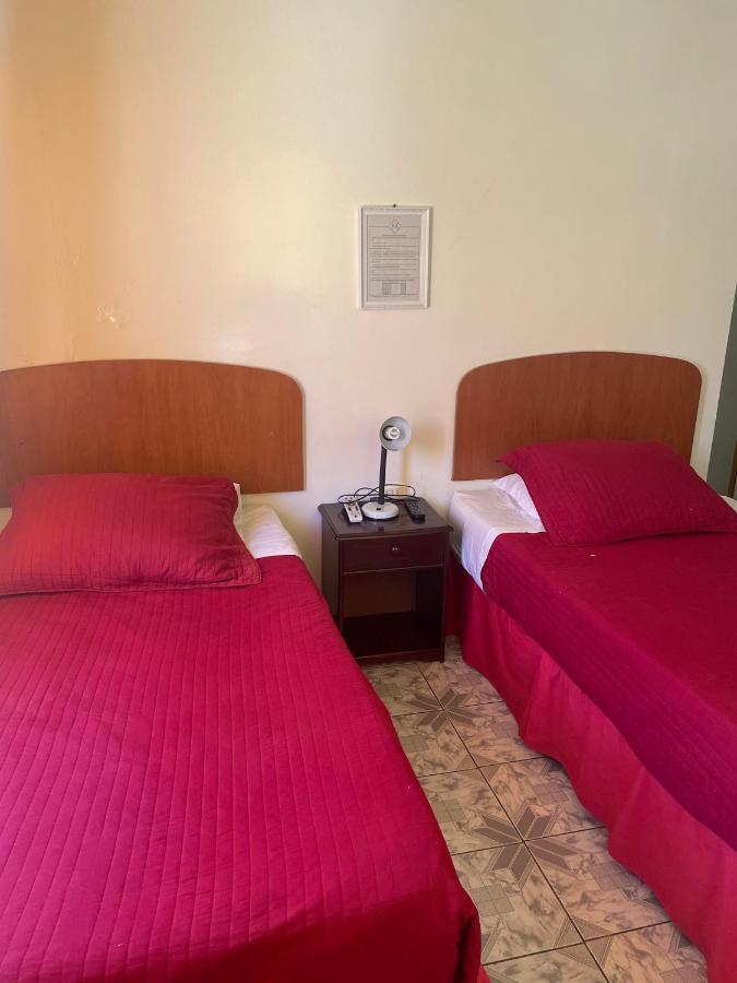 Hotel Galvarino Tocopilla Bagian luar foto